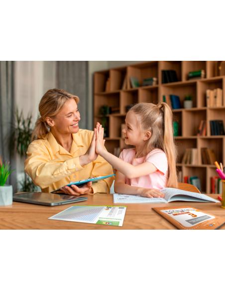 Practicando sumas con llevadas y restas con llevadas en un cuaderno de ejercicios. Practicando sumas con llevadas y restas con llevadas en un cuaderno de ejercicios.