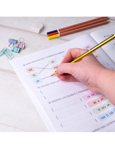 Lecturas comprensivas 2. Leo sílabas directas...